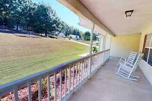 406 Arrowhatchee Dr, Winder, GA 30680 - Photo 5