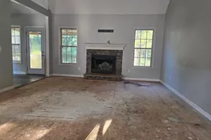 524 Sara Hunter Ln NW, Milledgeville, GA 31061 - Photo 5