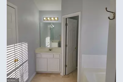 5855 Rives Drive, Alpharetta, GA 30004 - Photo 19