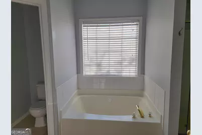 5855 Rives Drive, Alpharetta, GA 30004 - Photo 17