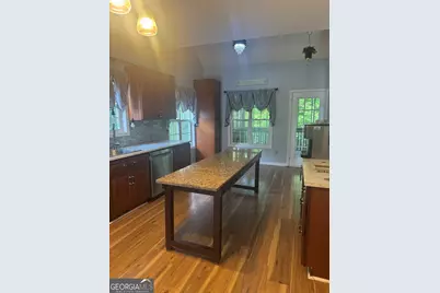 330 Oak Park Square, College Park, GA 30349 - Photo 5