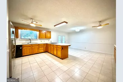 111 Roberson Street, Dublin, GA 31021 - Photo 5