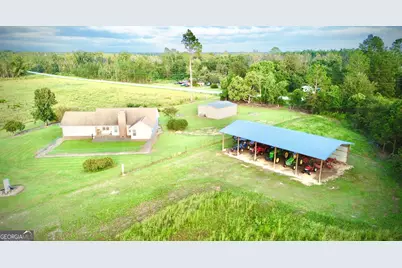 1678 Broxton Highway, Hazlehurst, GA 31539 - Photo 7