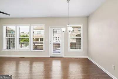 402 Montclair Court, Woodstock, GA 30188 - Photo 7