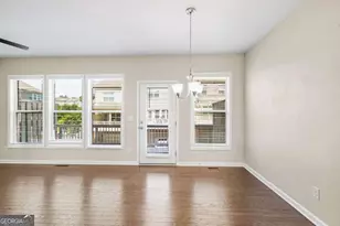 402 Montclair Ct, Woodstock, GA 30188 - Photo 7
