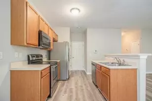 6850 Gallier St, Lithonia, GA 30058 - Photo 7