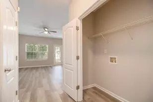6850 Gallier St, Lithonia, GA 30058 - Photo 17