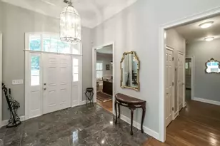 320 Laurel Lakes Dr, Carrollton, GA 30116 - Photo 7