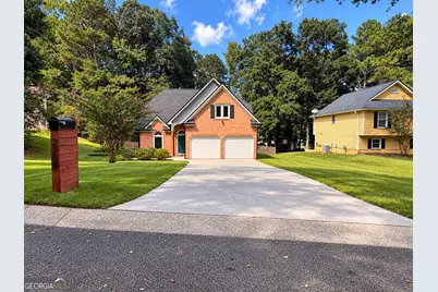 2259 Byron Court SW, Marietta, GA 30064 - Photo 9