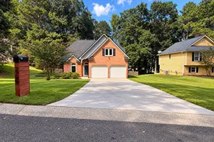 2259 Byron Ct SW, Marietta, GA 30064 - Photo 9