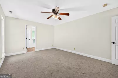 110 Maple Street, Clayton, GA 30525 - Photo 13