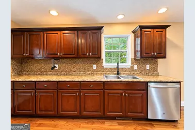 201 Briarwood Circle, Summerville, GA 30747 - Photo 7