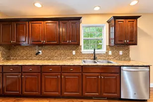 201 Briarwood Cir, Summerville, GA 30747 - Photo 7