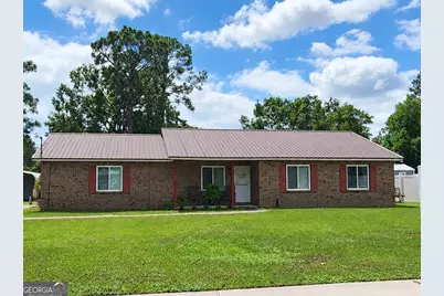 775 S 6th Street, Jesup, GA 31545 - Photo 1