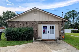 775 S 6th St, Jesup, GA 31545 - Photo 5