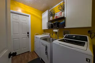 775 S 6th St, Jesup, GA 31545 - Photo 23