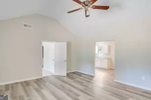 114 Lyla Ln, Canon, GA 30520 - Photo 5