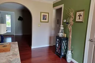 3157 Parkwood Dr, Valdosta, GA 31605 - Photo 3