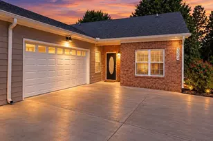 3504 Commonwealth Cir, Newnan, GA 30263 - Photo 1