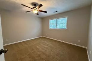 4007 Lindley Cir, Powder Springs, GA 30127 - Photo 19