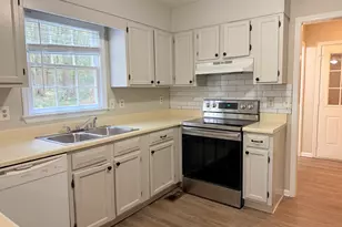 4007 Lindley Cir, Powder Springs, GA 30127 - Photo 7