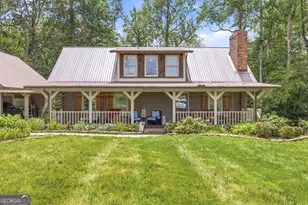 938 Waters Street W, Clarkesville, GA 30523 - Photo 1