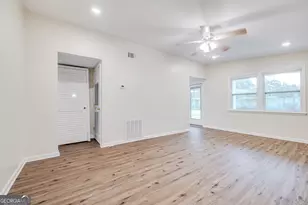 317 Willow Rd, Savannah, GA 31419 - Photo 5