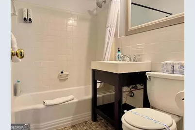 215 Piedmont Avenue NE #301, 404, 807, 1003, 1004, Atlanta, GA 30308 - Photo 15