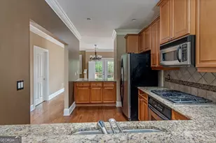 5600 Glenridge Park, Sandy Springs, GA 30342 - Photo 9