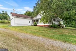 1870 Upper Bell Creek Rd, Hiawassee, GA 30546 - Photo 7