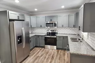 2035 Brewer Blvd SW, Atlanta, GA 30310 - Photo 5