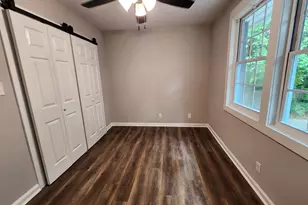 2035 Brewer Blvd SW, Atlanta, GA 30310 - Photo 17