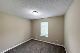 9152 SW Cecelia St, Covington, GA 30014 - Photo 7