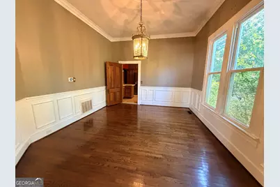 147 Stafford Avenue, Barnesville, GA 30204 - Photo 9