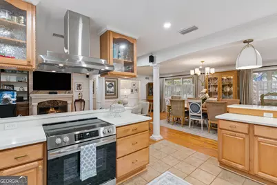 519 Wesley Oak Circle, Saint Simons, GA 31522 - Photo 9