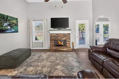 108 Summerfield Way NE, Calhoun, GA 30701 - Photo 7
