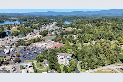 121 River Street #3A, Hiawassee, GA 30546 - Photo 3