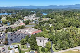 121 River St, Hiawassee, GA 30546 - Photo 37