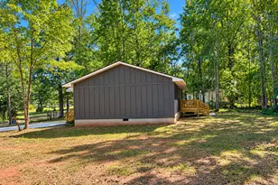 1030 Wesley Ln, Union Point, GA 30669 - Photo 21