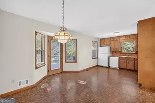 4162 Wrexham Dr, Snellville, GA 30039 - Photo 13