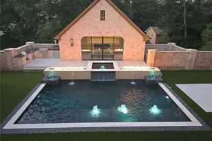 379 Milton Ave, Alpharetta, GA 30009 - Photo 13