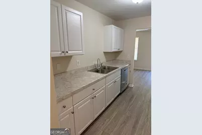 1705 Park Circle, Griffin, GA 30224 - Photo 5