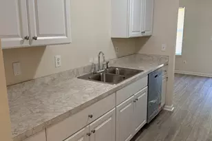 1705 Park Cir, Griffin, GA 30224 - Photo 5
