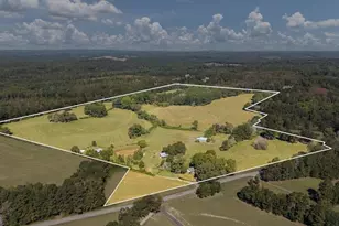 880 Burwell Mt Zion Rd, Carrollton, GA 30117 - Photo 1