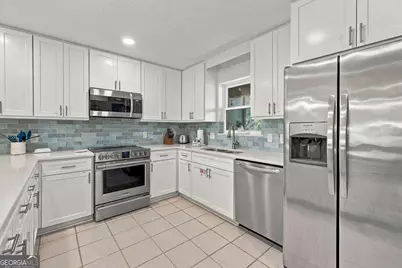 317 Neptune Road, Saint Simons, GA 31522 - Photo 15
