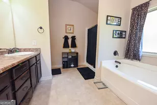 289 Hickory Hills Dr, Newnan, GA 30263 - Photo 17