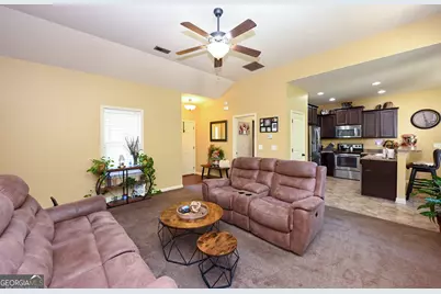 289 Hickory Hills Drive, Newnan, GA 30263 - Photo 11