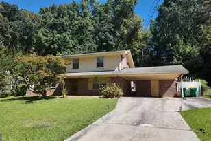 754 Virginia Cir, Forest Park, GA 30297 - Photo 1
