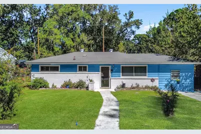 2438 E 39th Street, Savannah, GA 31404 - Photo 1