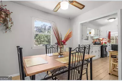2438 E 39th Street, Savannah, GA 31404 - Photo 5